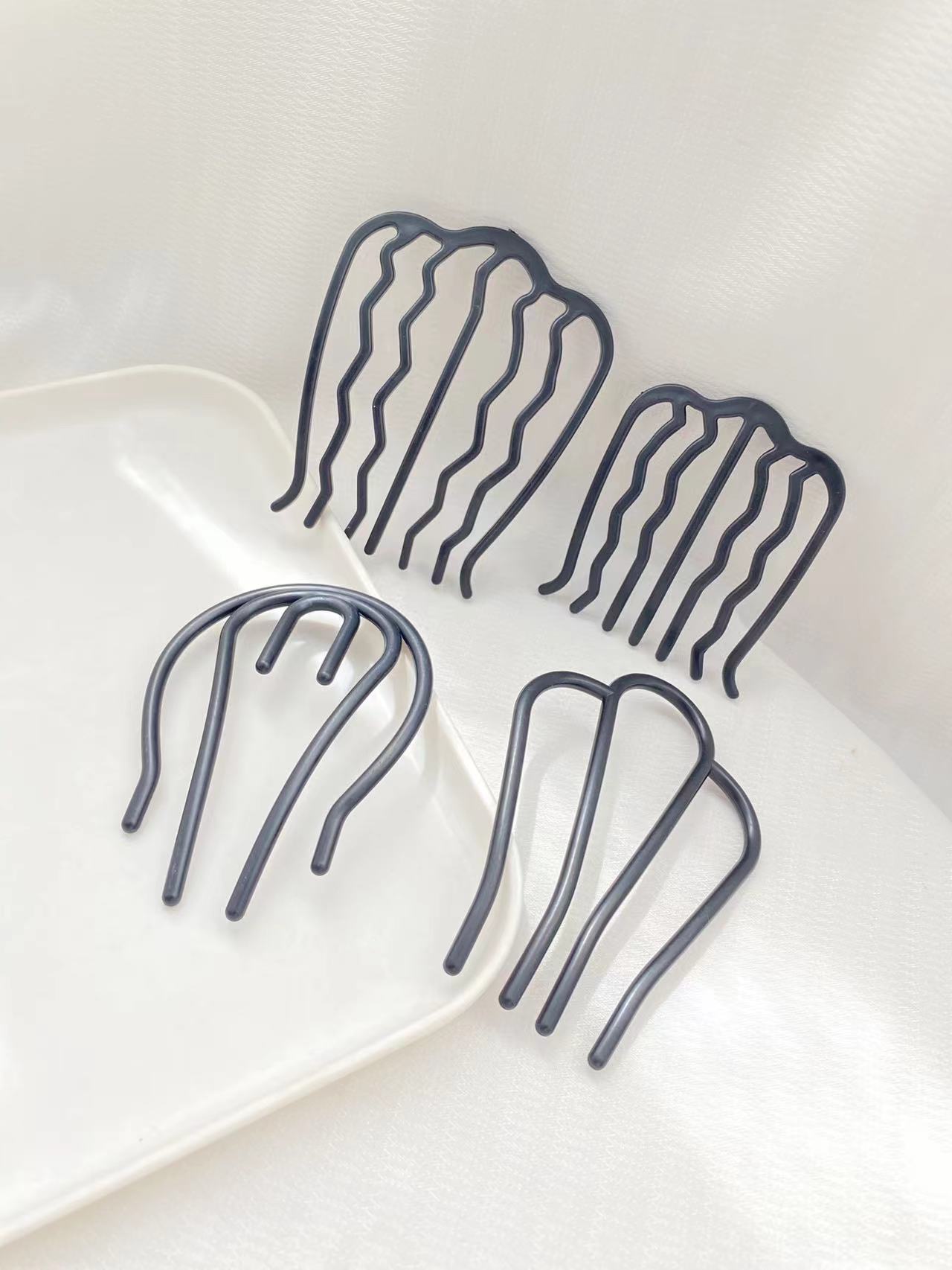 4pcs Black Hair Combs with Dif - огляд і ціна Women Accessories Shop