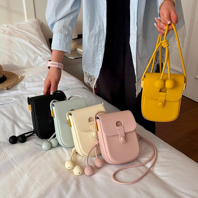 Luxury Brand Mini Yellow Cross - огляд і ціна Accessories Brand For Women