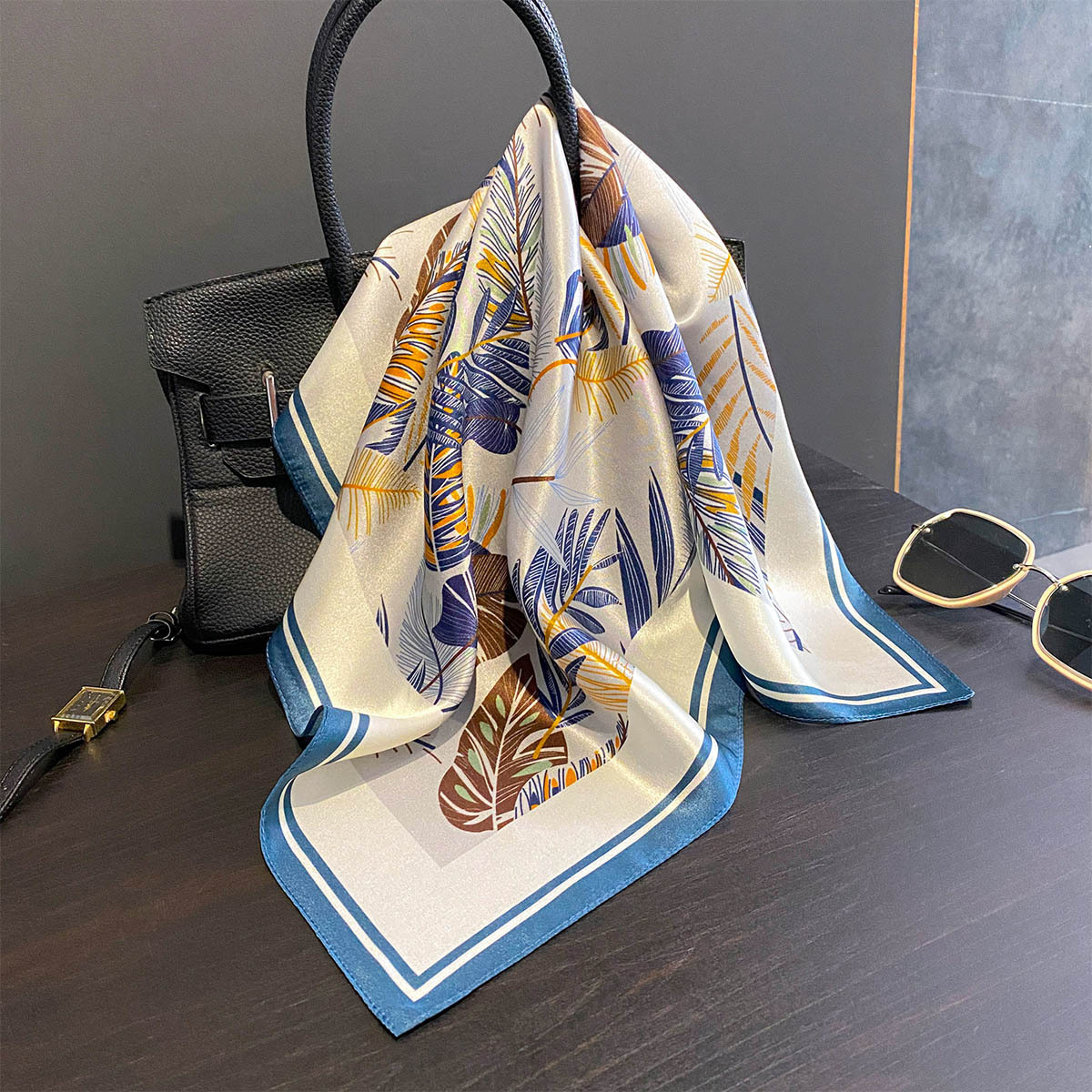 Luxury Brand 100% Real Silk Sc - огляд і ціна Accessories Brand For Women